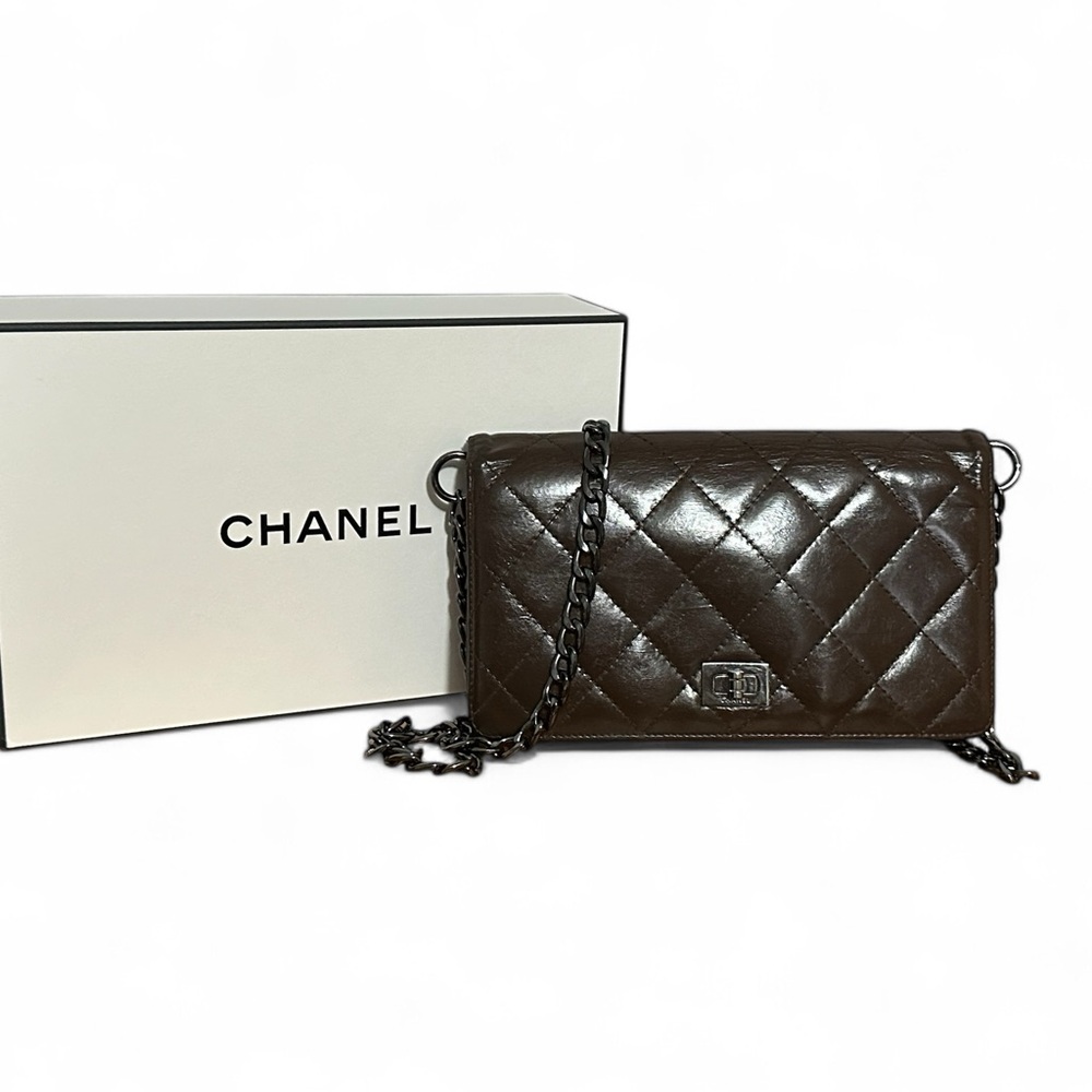 Authentic CHANEL Bifold Clutch Long Wallet Matelasse Leather Gunmetal Chain,Box